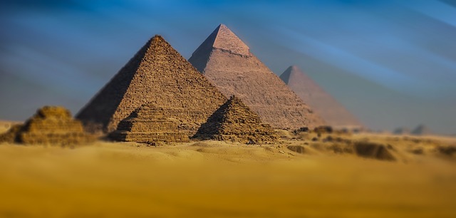 giza pyramids in egypt