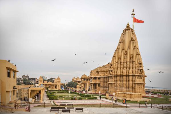 somnath temple gujarat activity