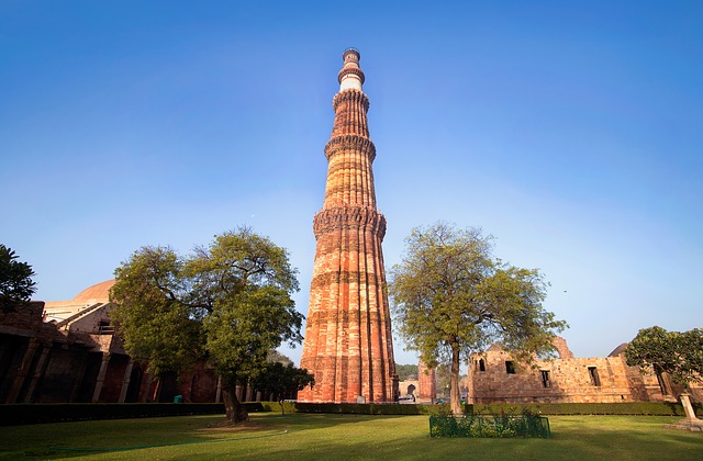 qutub minar delhi