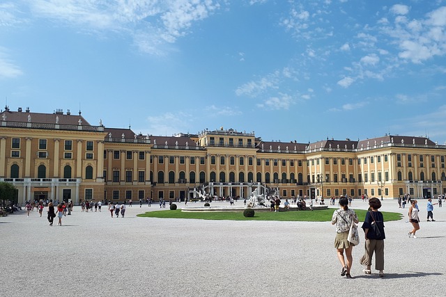 schonbrunn palace vienna