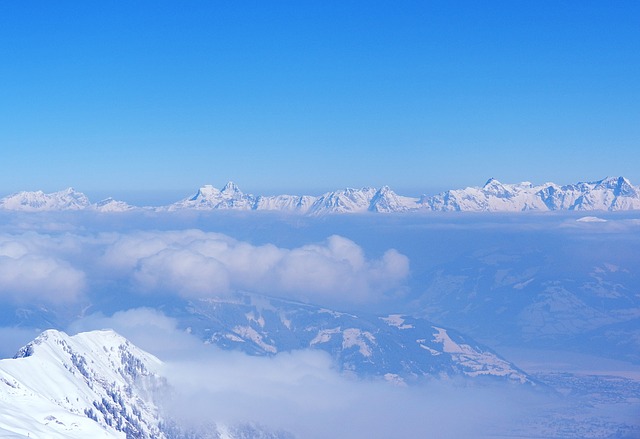 skiing at kitzbuhel and kitzbuheler horn austria