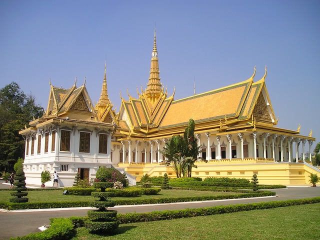 royal palace cambodia