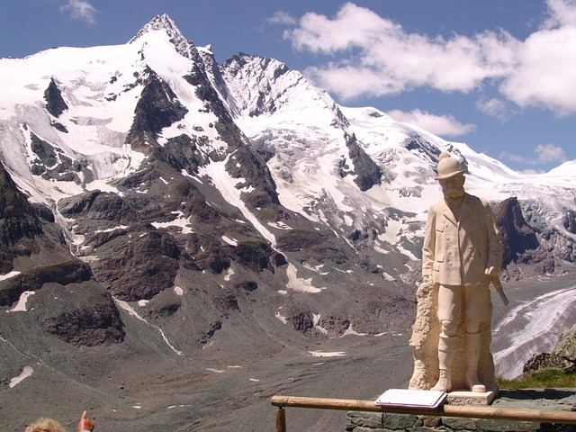 the grossglockner road to franz josefs hohe austria