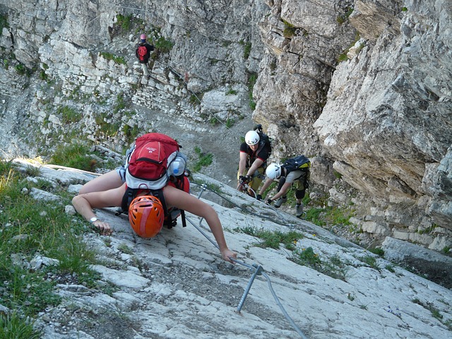 rock climbing in bhutan